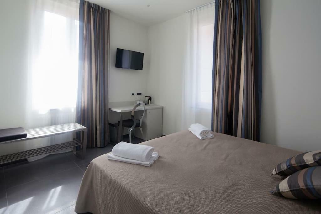 Villino Wanda Ξενοδοχείο Μοντερόσο αλ Μάρε Εξωτερικό φωτογραφία