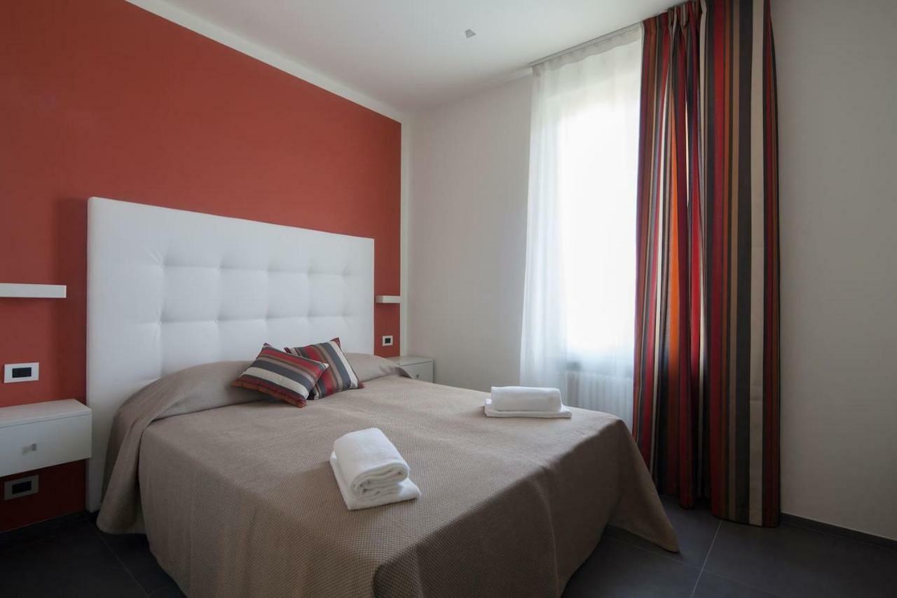 Villino Wanda Ξενοδοχείο Μοντερόσο αλ Μάρε Εξωτερικό φωτογραφία