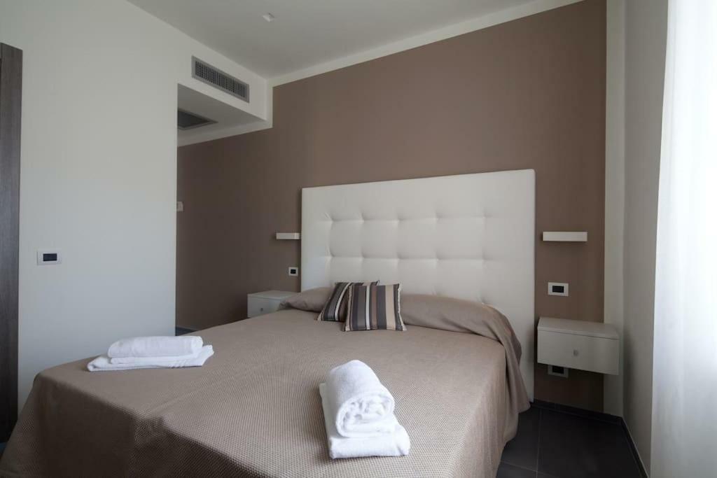 Villino Wanda Ξενοδοχείο Μοντερόσο αλ Μάρε Εξωτερικό φωτογραφία